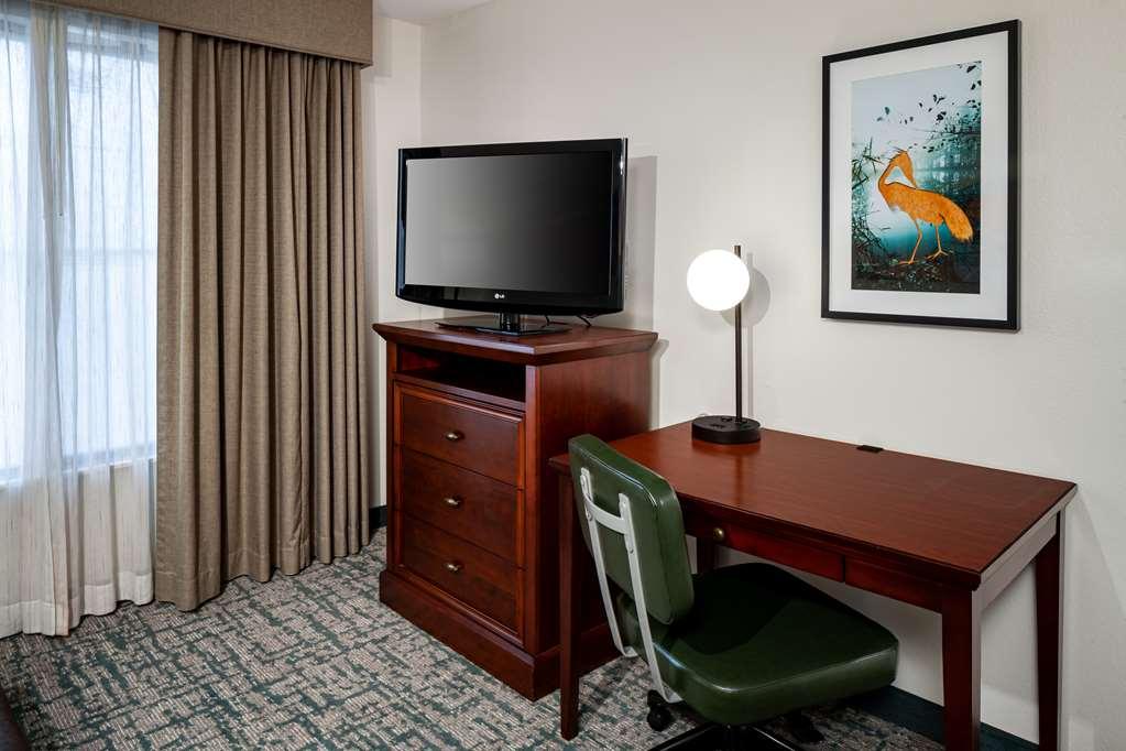 Homewood Suites By Hilton Гейнсвилл Номер фото